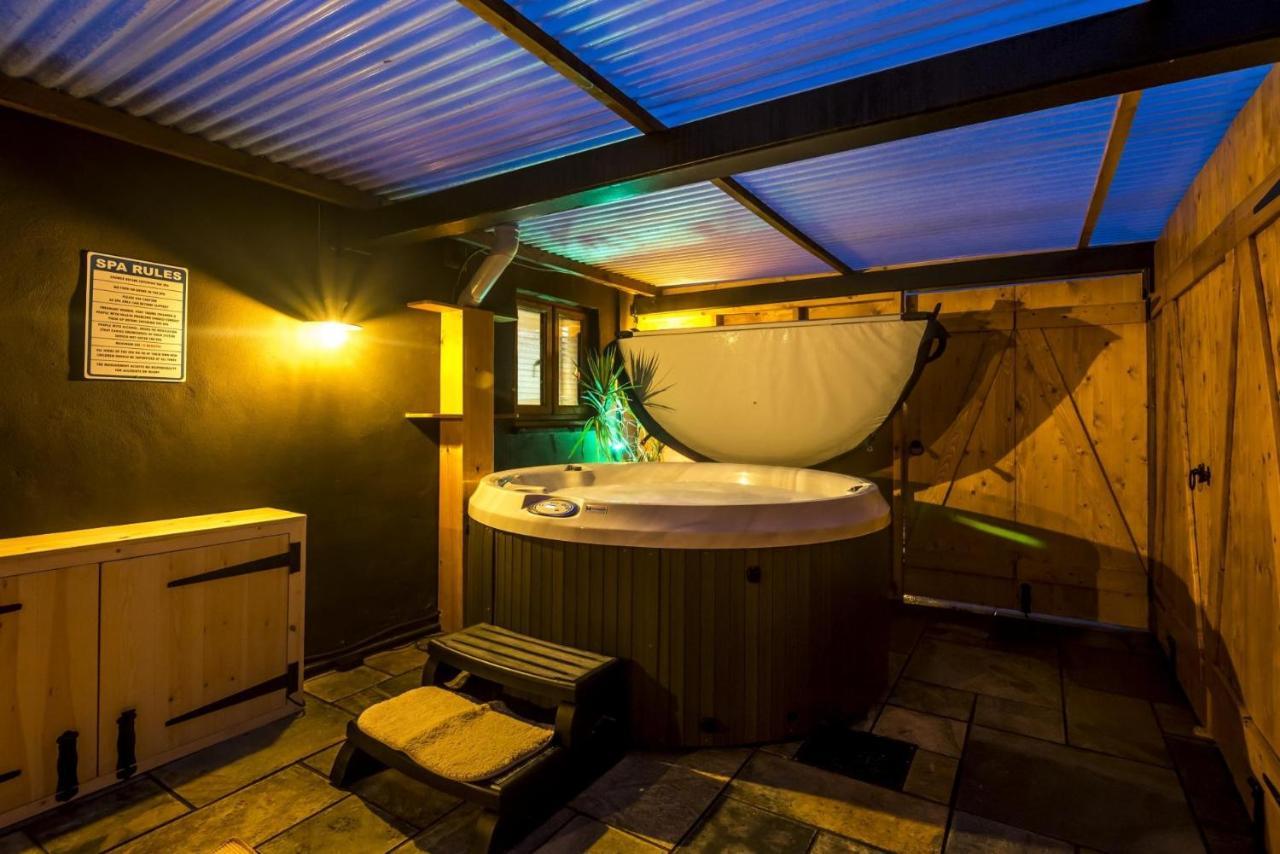 Lavender - Luxurious Barn Conversion - Blossom Farm Johnston Екстер'єр фото